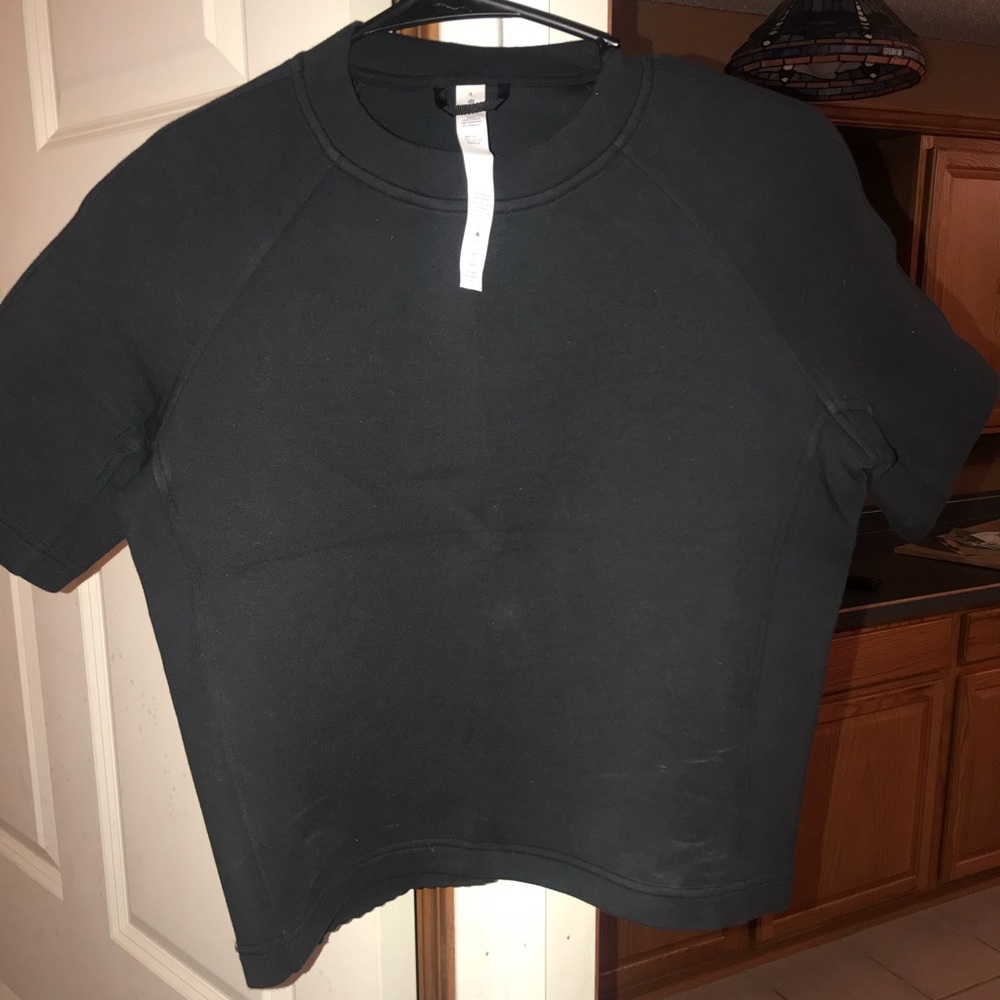 Lulu crop t-shirt